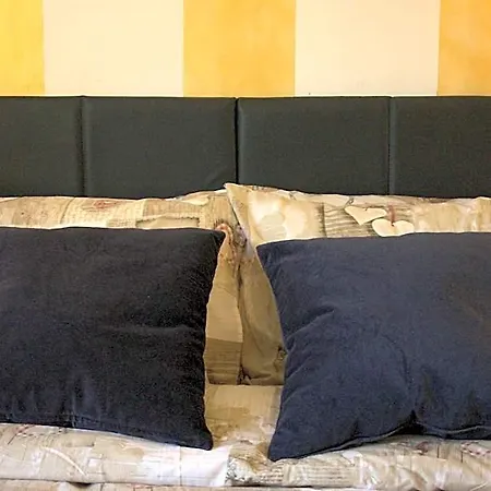 فندق مبيت وإفطار Fiumicinoa57 3*