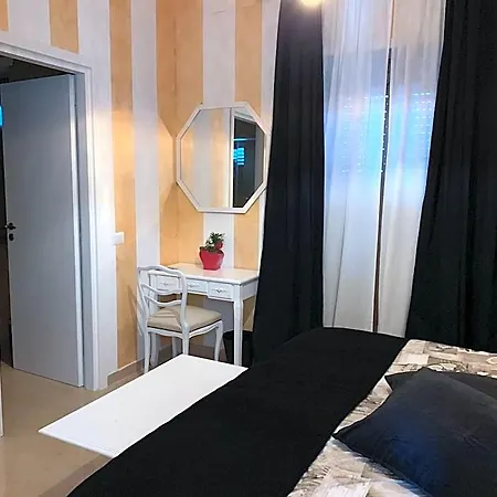فندق مبيت وإفطار Fiumicinoa57 فيوميتشينو